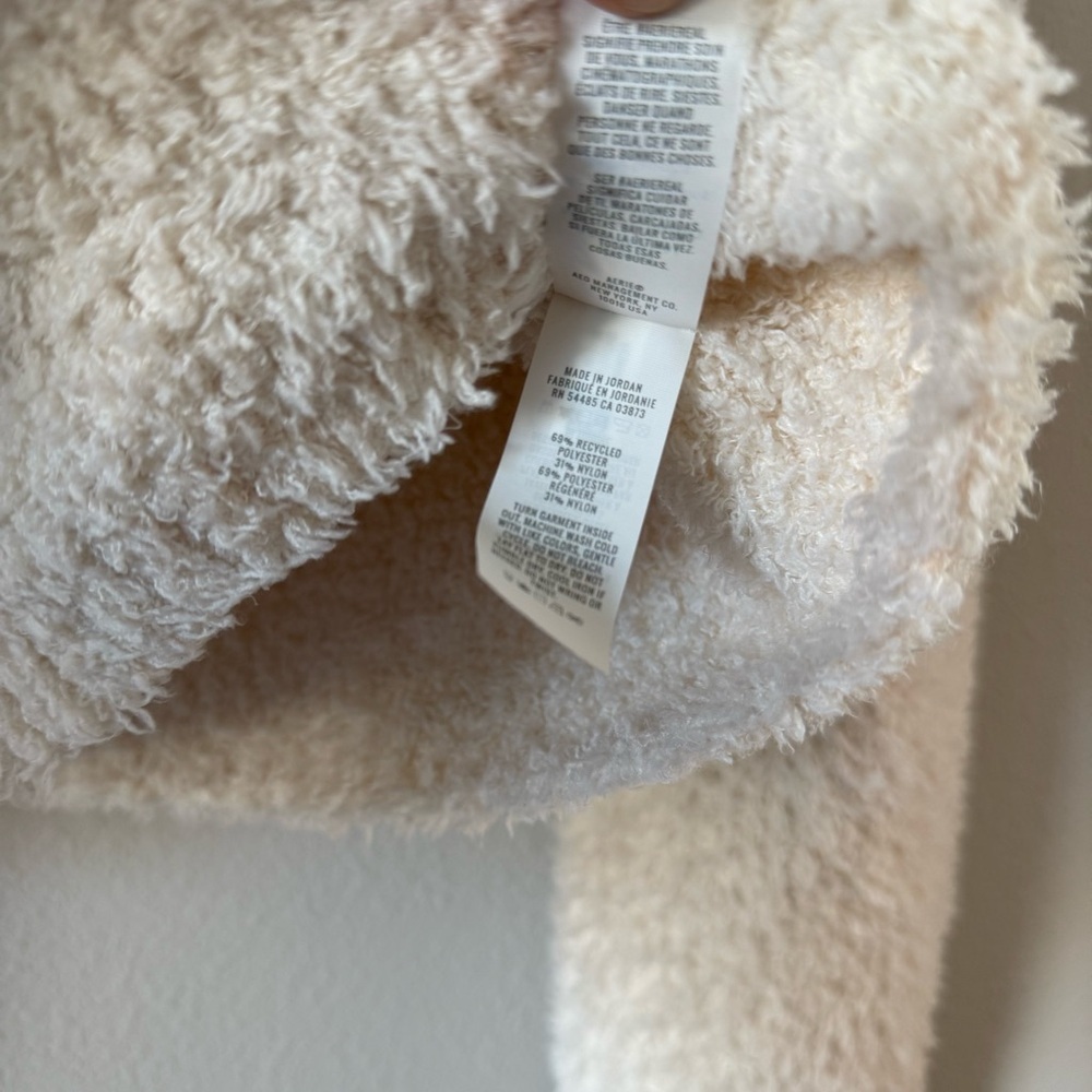 Aerie Soft Cropped Raw Hem Turtle Neck Sweater Medium - Picture 4 of 5